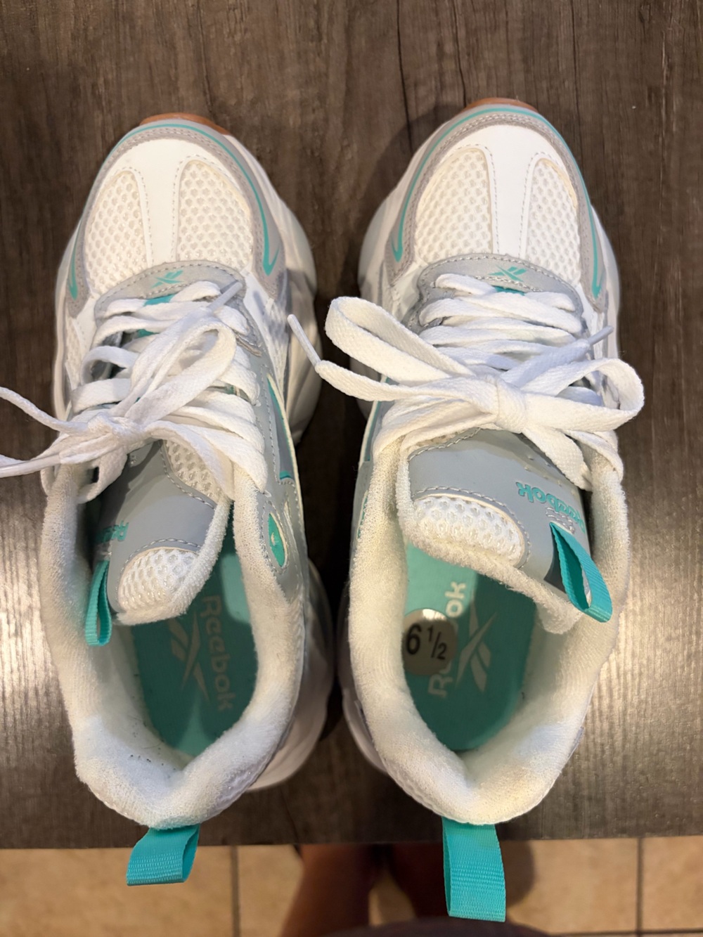 Reebok women’s ' White & Teal Athletic Sneakers